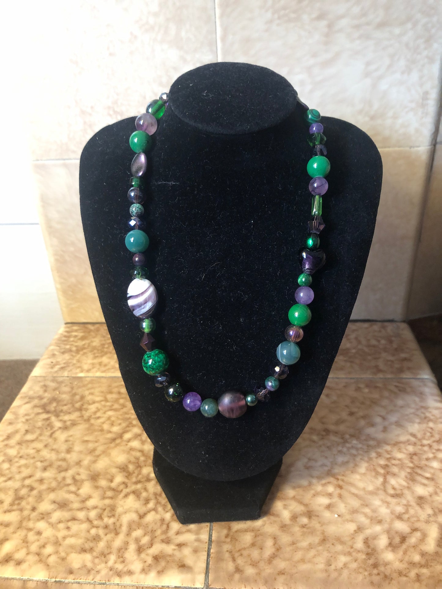 Jade and amethyst necklace