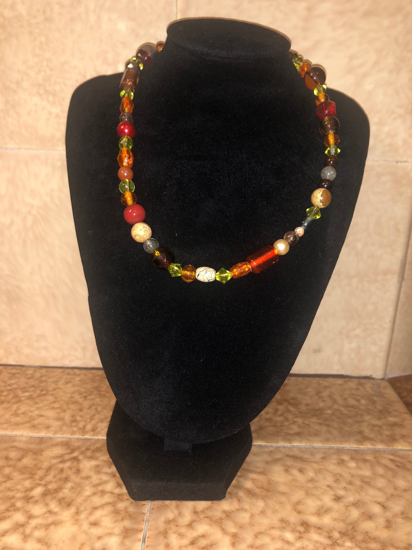 Amber woods necklace